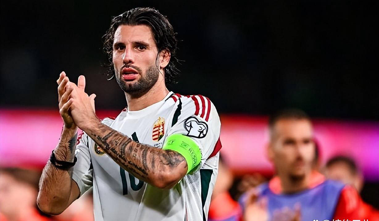 葡萄牙奋力抗衡荷兰，双方战平晋级前景未明