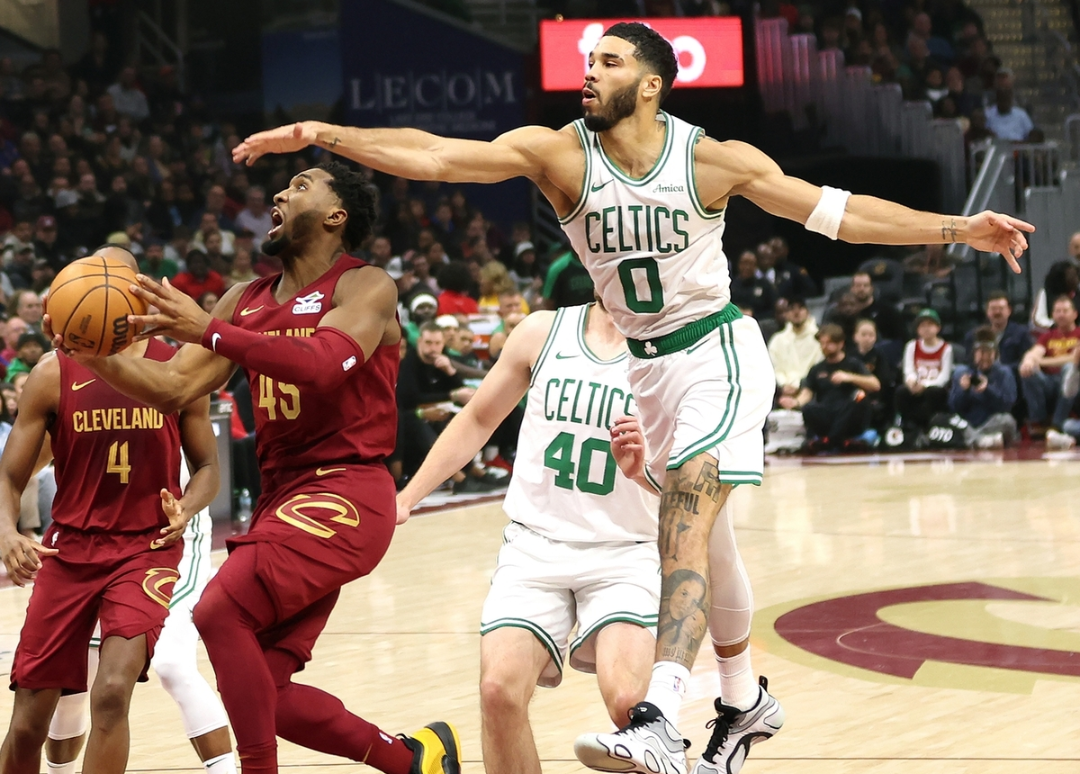 凯尔特人B队绝地反击波兰男篮，巴图姆惊艳世界