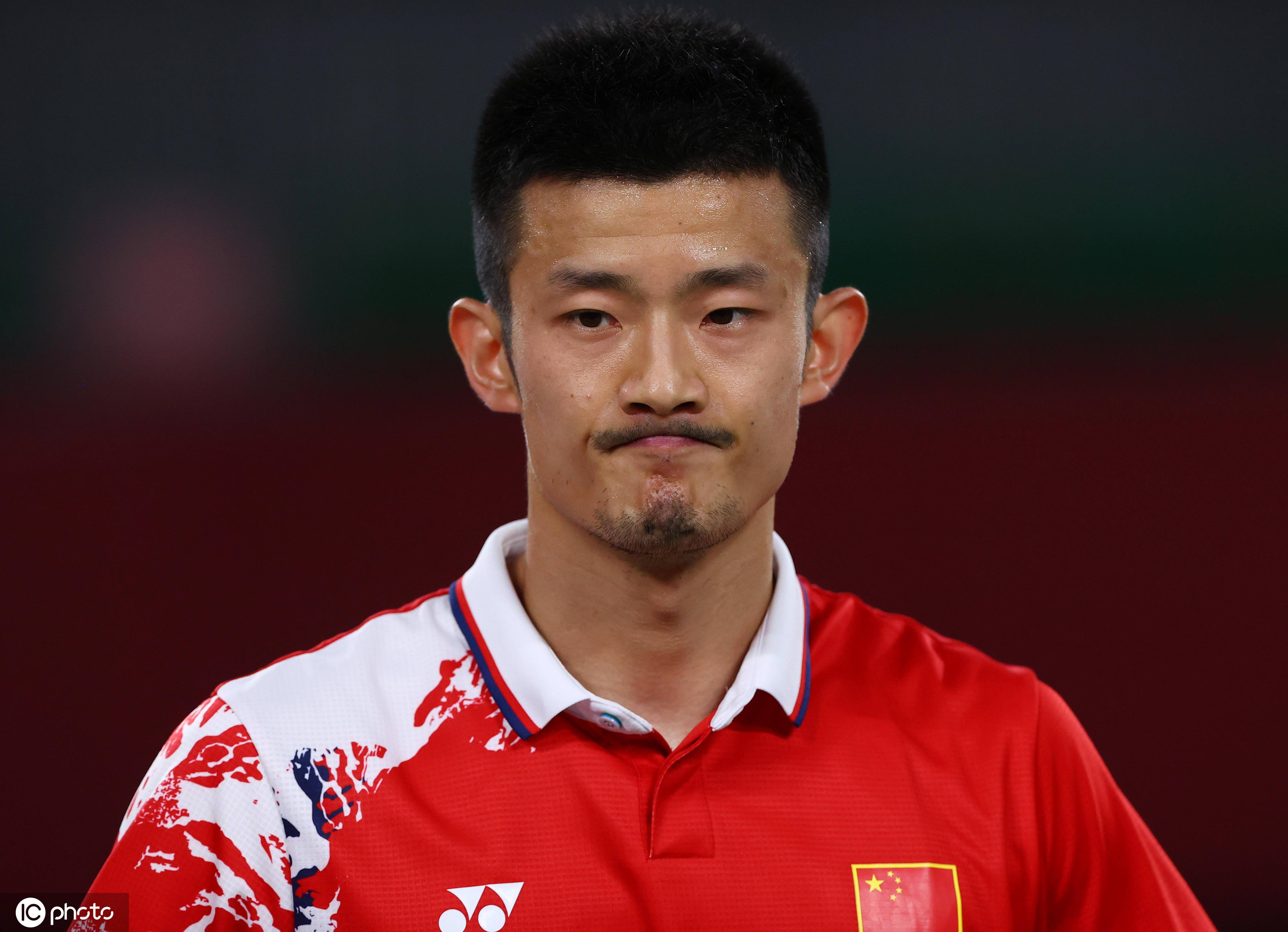 丹麦羽毛球队绝杀印度羽毛球队，谌龙爆发神勇