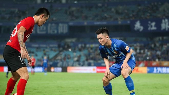 深圳主场失利，保级形势岌岌可危