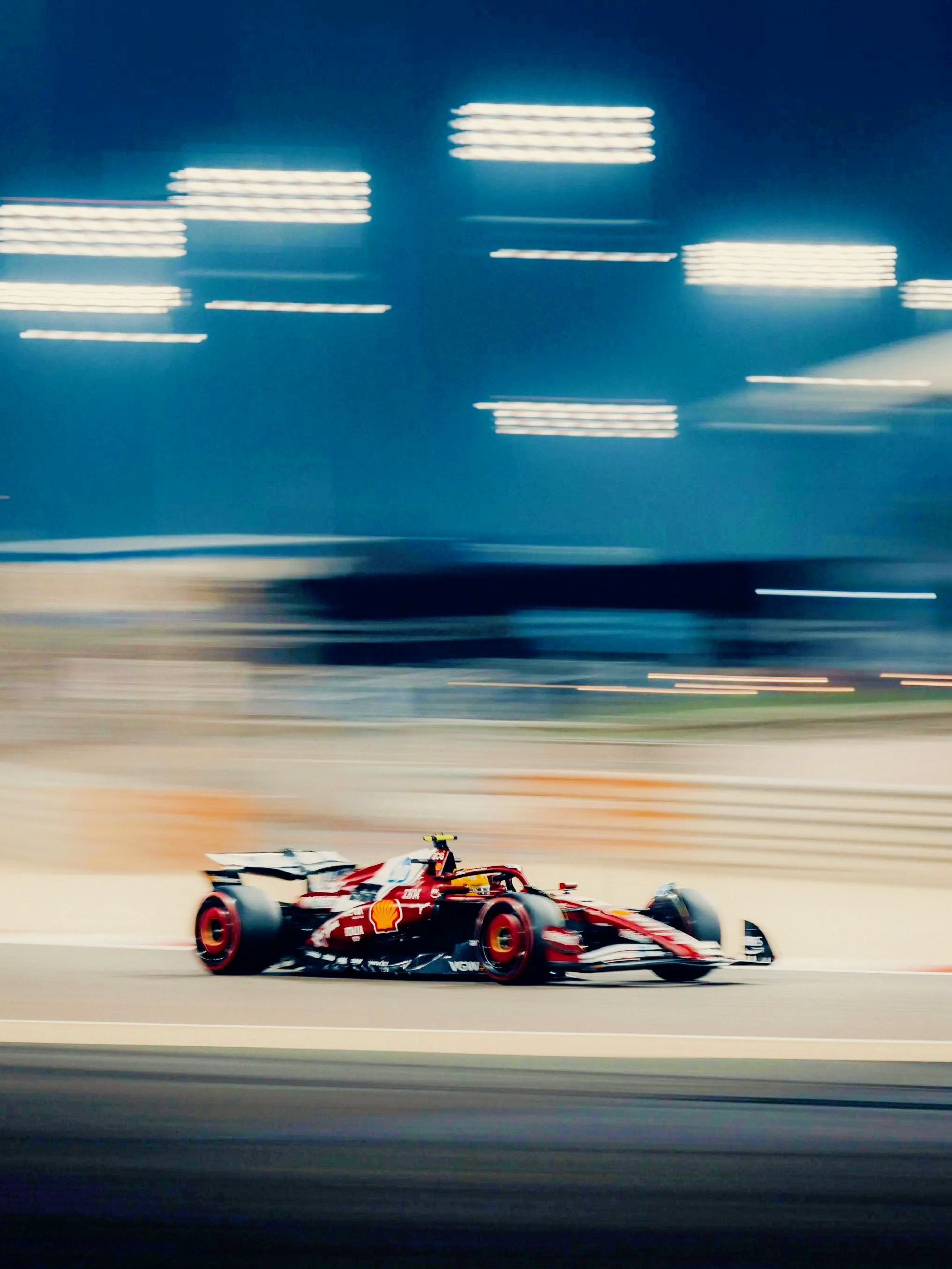 梅赛德斯绝杀法拉利,拉塞尔关键制胜 梅赛德斯绝杀法拉利,拉塞尔关键制胜