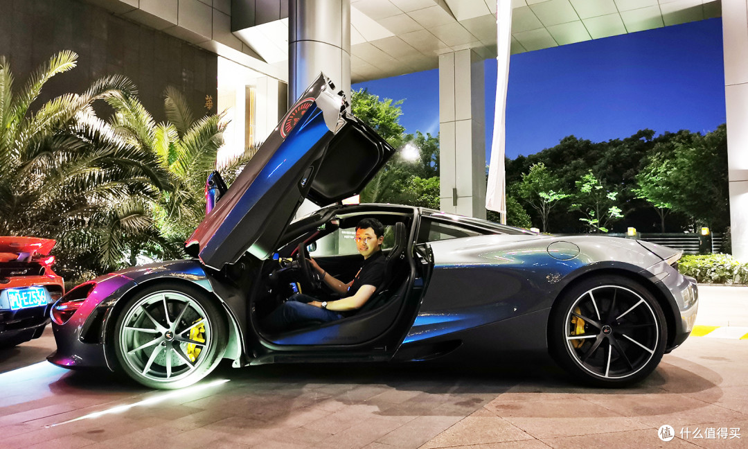 阿斯顿马丁逆转迈凯伦，勒克莱尔状态火热